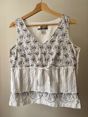 Y2K Embroidered Cotton Floral Top with Tie